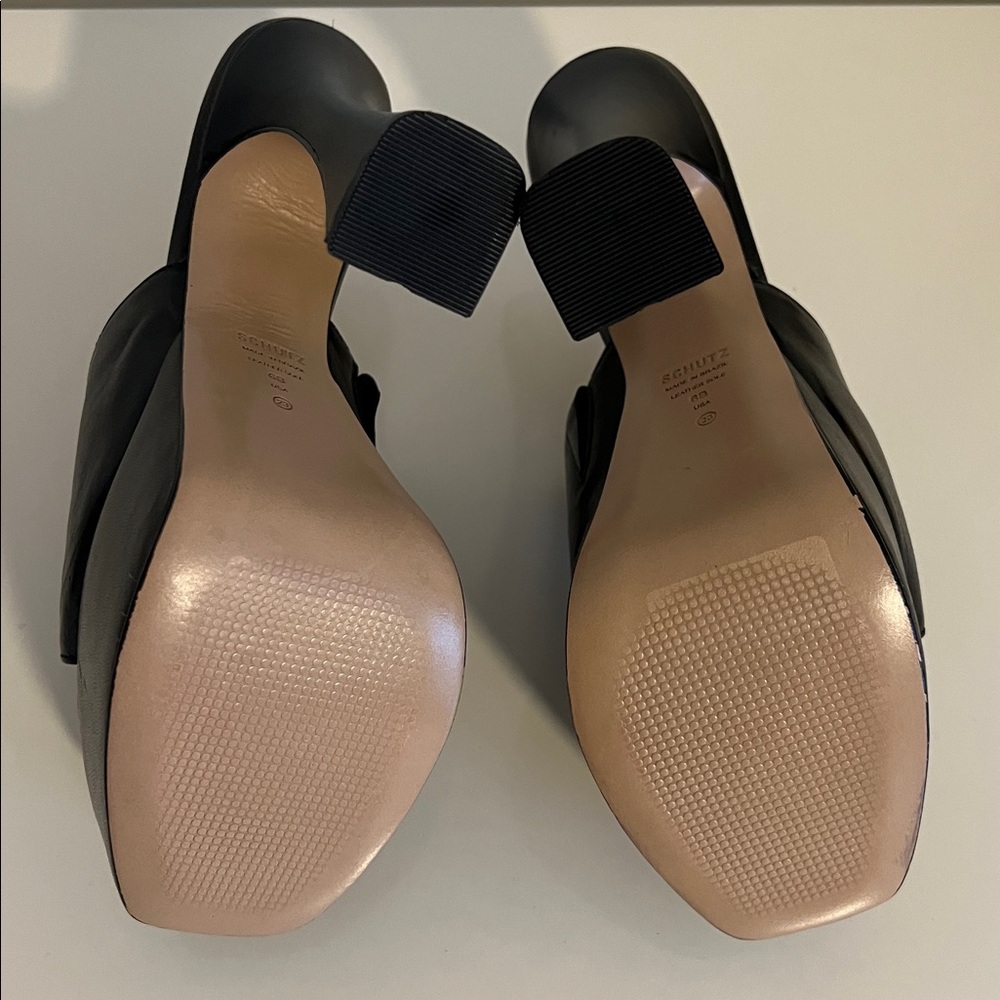 SCHUTZ Haila Casual Leather Sandal - Picture 6 of 6